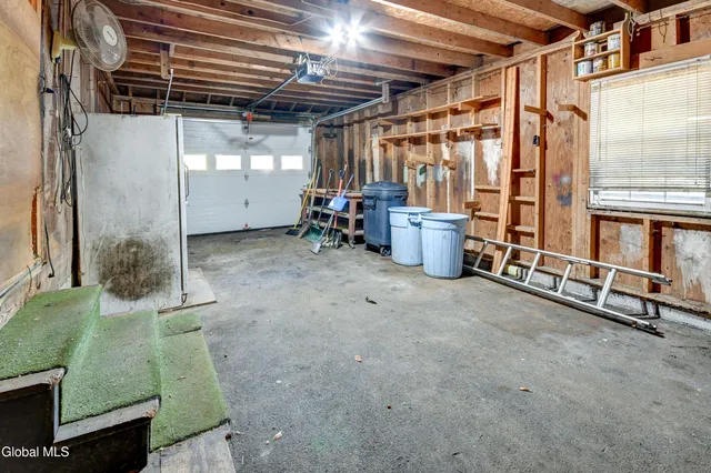 $342,000 | 103 Cedar Lane, Broadalbin, NY 12025