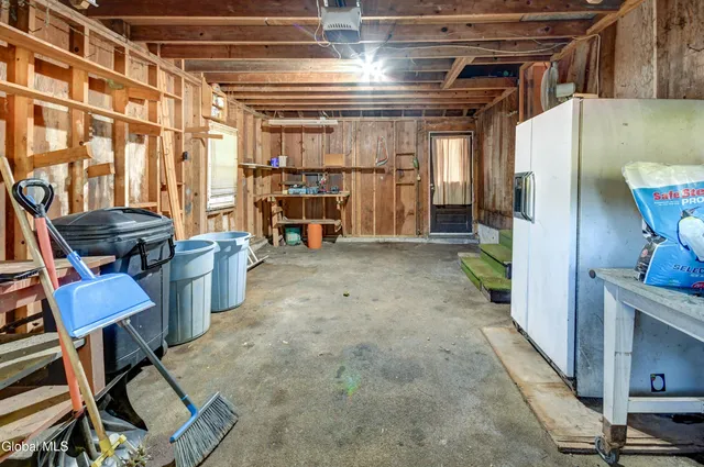 $342,000 | 103 Cedar Lane, Broadalbin, NY 12025