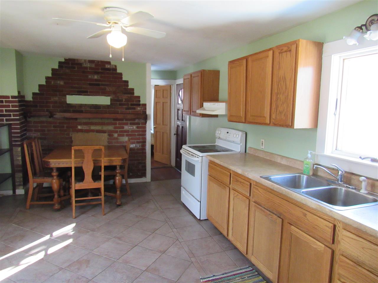 117 South Parrish Road Winchester, NH 03470 - Photo 4 of 26