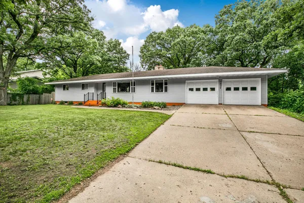 $340,000 | 1832 8th Avenue Southeast, St. Cloud, MN 56304