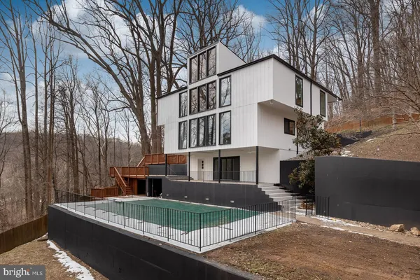 $1,995,000 | 903 Ivy Hill Road, Cockeysville, MD 21030