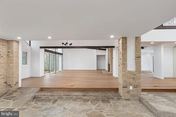 $1,995,000 | 903 Ivy Hill Road, Cockeysville, MD 21030