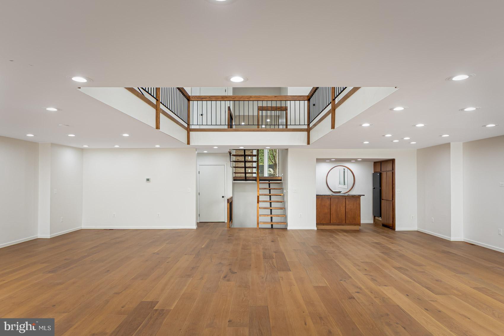 903 Ivy Hill Road Cockeysville, MD 21030 - Photo 5 of 95 Spacious modern living area with natural light.