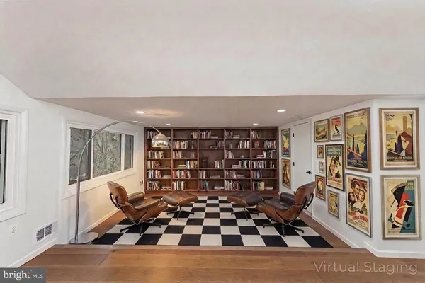 $1,995,000 | 903 Ivy Hill Road, Cockeysville, MD 21030