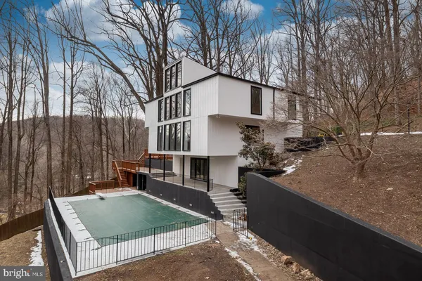 $1,995,000 | 903 Ivy Hill Road, Cockeysville, MD 21030