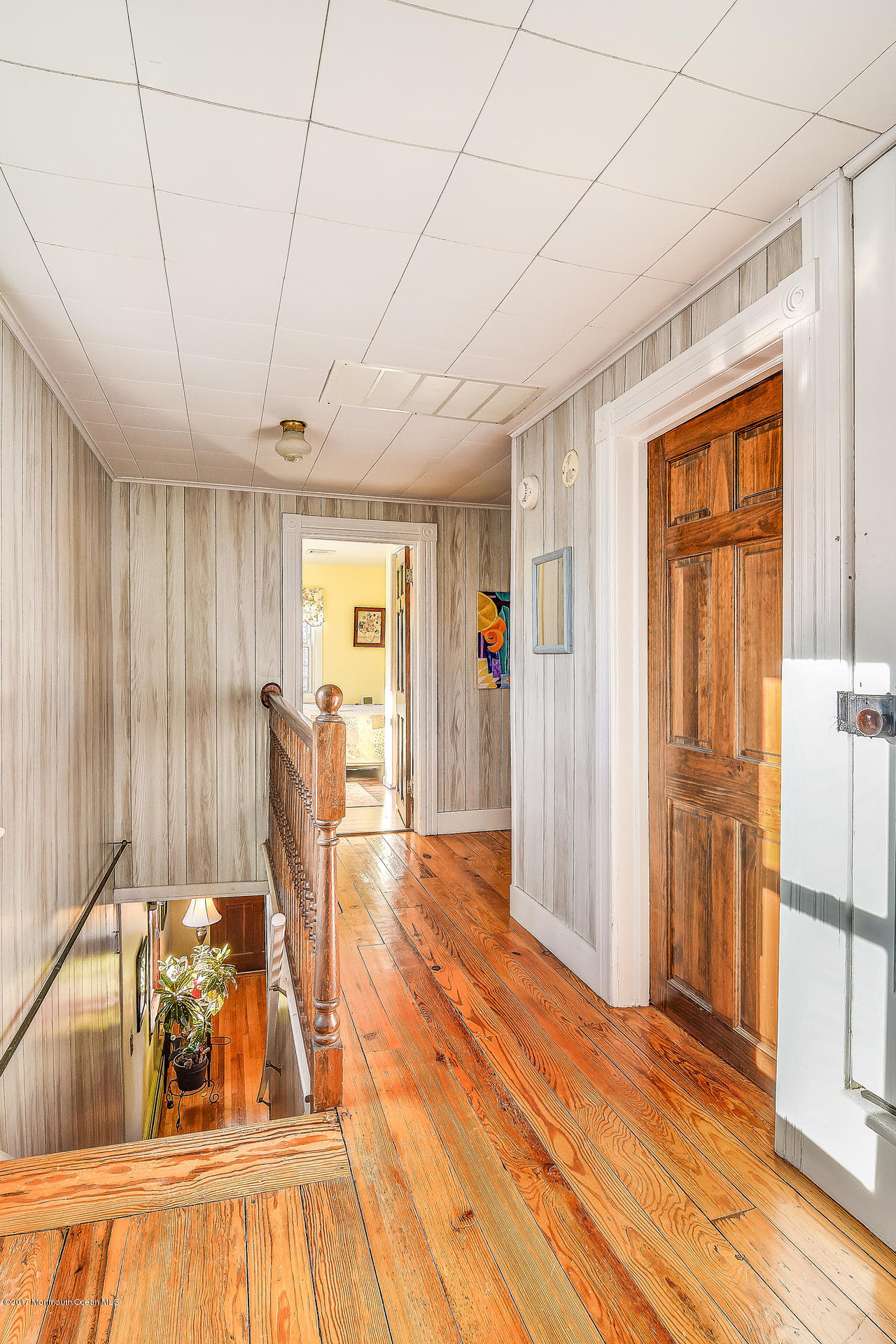 346 Brickyard Road Freehold, NJ 07728 - Photo 18 of 39 016_Hallway