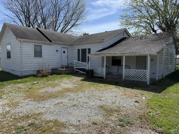 $369,900 | 3030 Highway 41 South, Springfield, TN 37172