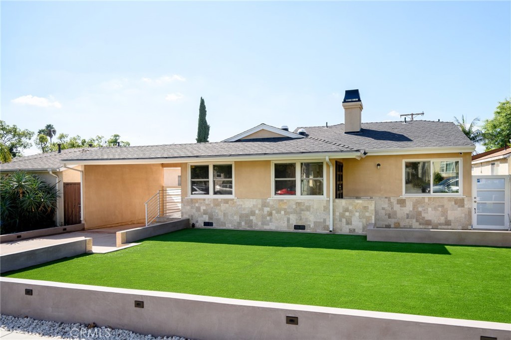 2040 West Kenneth Road Glendale, CA 91201 - Photo 4 of 64