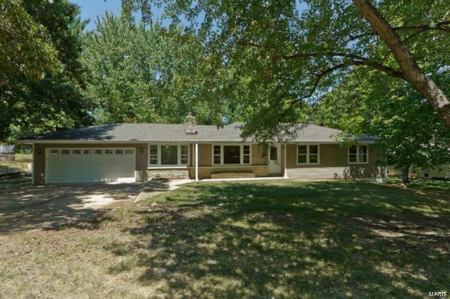 627 Kehrs Mill Road Ballwin, MO 63011 - Photo 2 of 17 Gallery Image 2