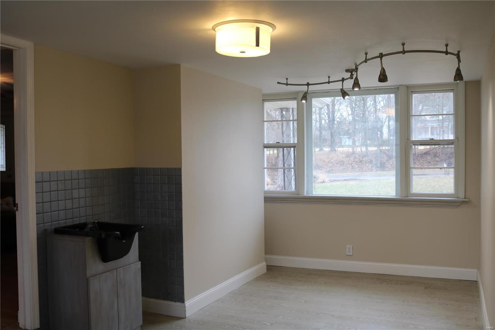 627 Kehrs Mill Road Ballwin, MO 63011 - Photo 14 of 17 Gallery Image 14