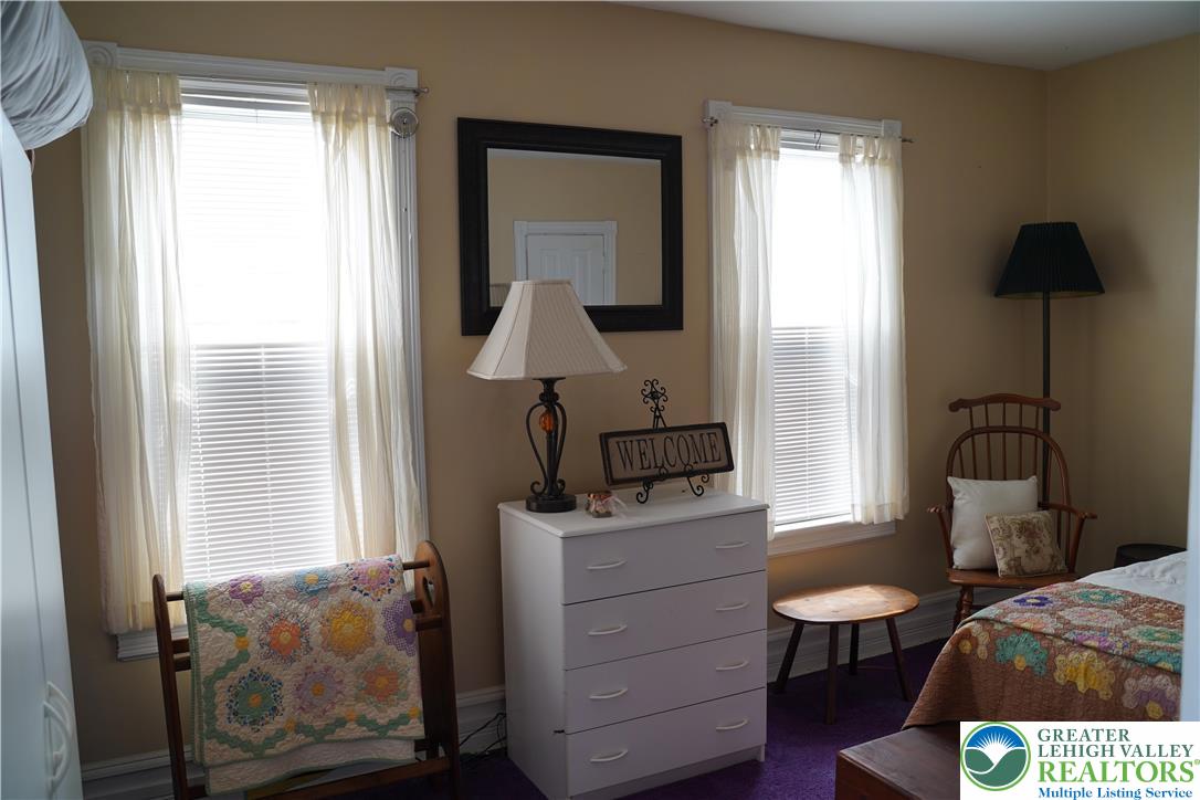 22 Dowell Street Slatington, PA 18080 - Photo 26 of 44