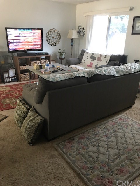 16088 Chestnut Street Hesperia, CA 92345 - Photo 3 of 9