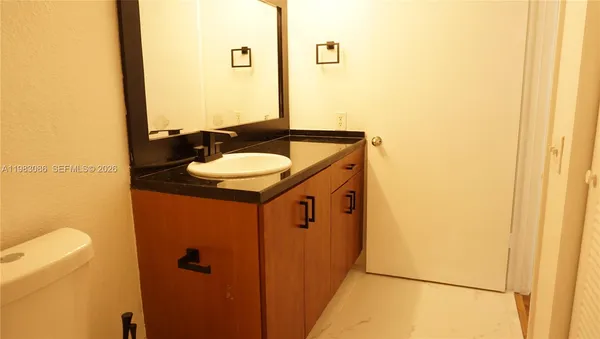 $2,000 | 12980 Vista Isles Drive, Unit 315, Sunrise, FL 33325