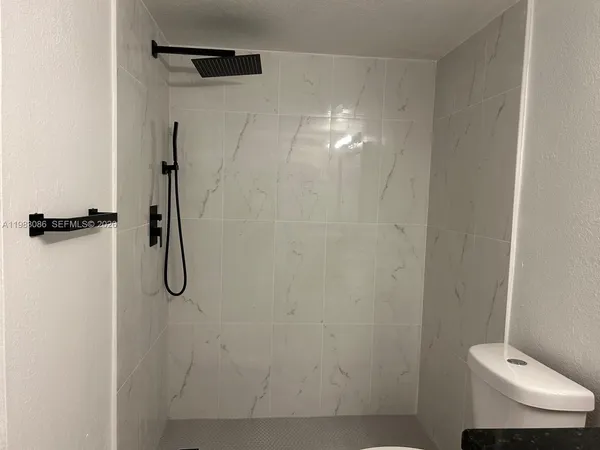 $2,000 | 12980 Vista Isles Drive, Unit 315, Sunrise, FL 33325