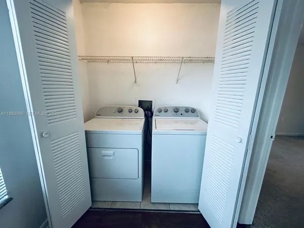 $2,000 | 12980 Vista Isles Drive, Unit 315, Sunrise, FL 33325