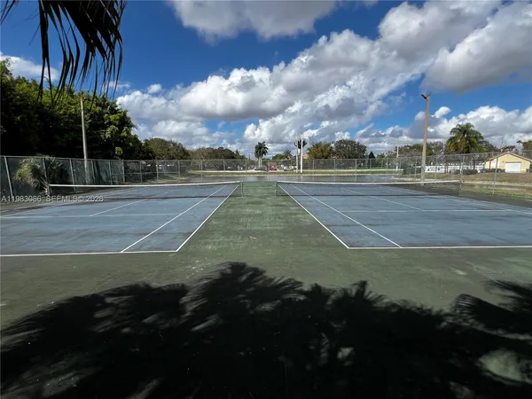 $2,000 | 12980 Vista Isles Drive, Unit 315, Sunrise, FL 33325