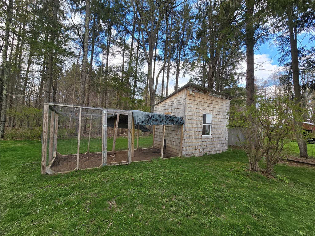 360 Maroney Road German, NY 13801 - Photo 9 of 50 Chicken coop