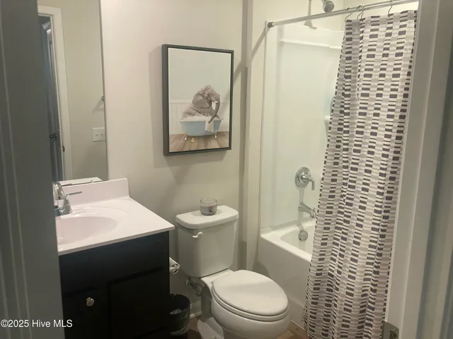 $1,800 | 3226 Edgemead Circle Northwest, Ash, NC 28420