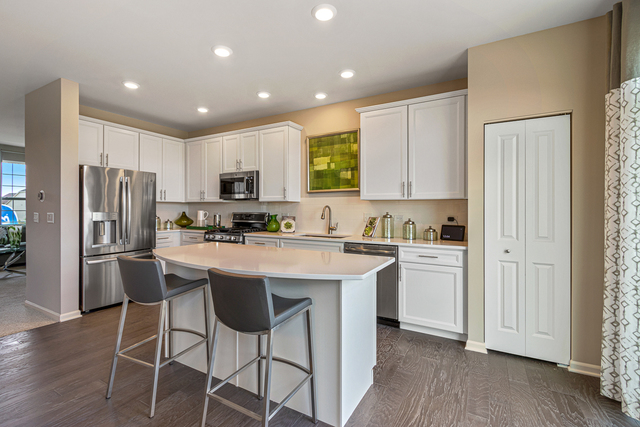 2014 Stuttle Road Batavia, IL 60510 - Photo 6 of 21