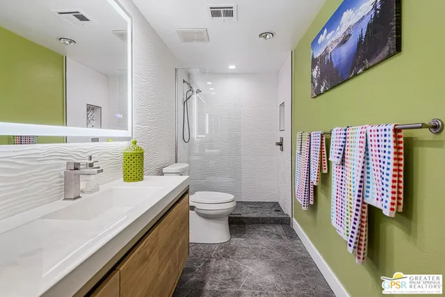 $679,000 | 1371 Tiffany Circle South, Palm Springs, CA 92262