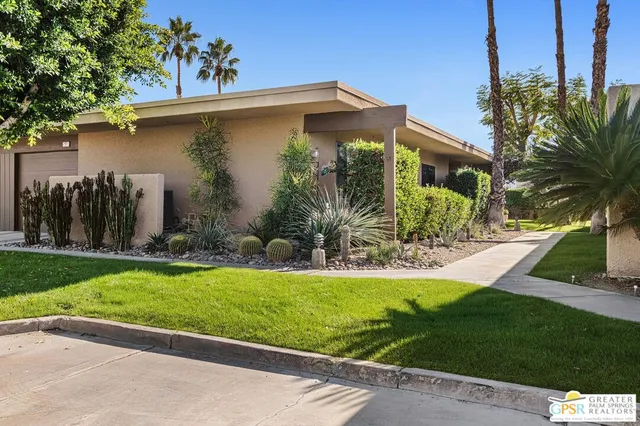 $679,000 | 1371 Tiffany Circle South, Palm Springs, CA 92262