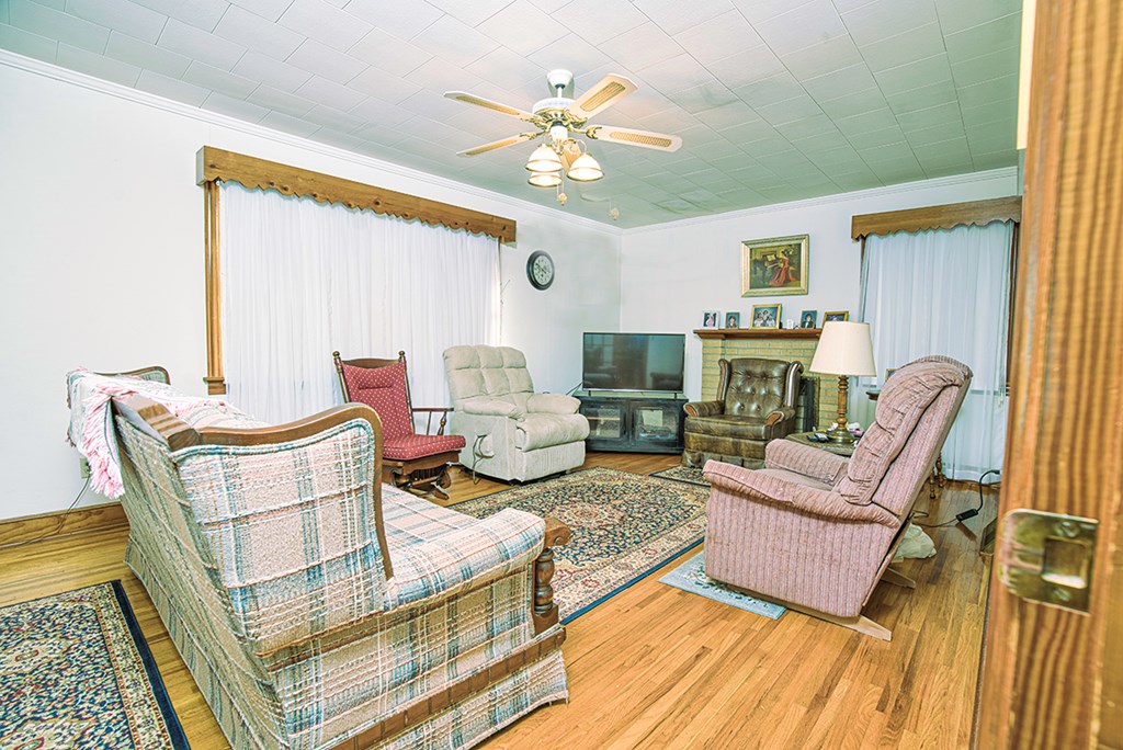 Gallery Image 6