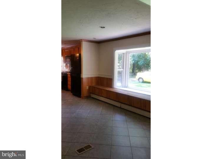 228 Cambridge Road Coatesville, PA 19320 - Photo 7 of 21 Lovely bow window in dining area.