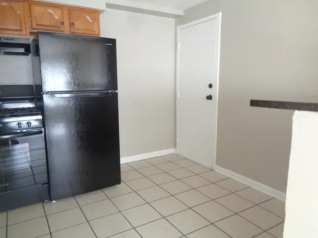 $1,550 | 10911 South Lloyd Drive, Unit 1, Worth, IL 60482