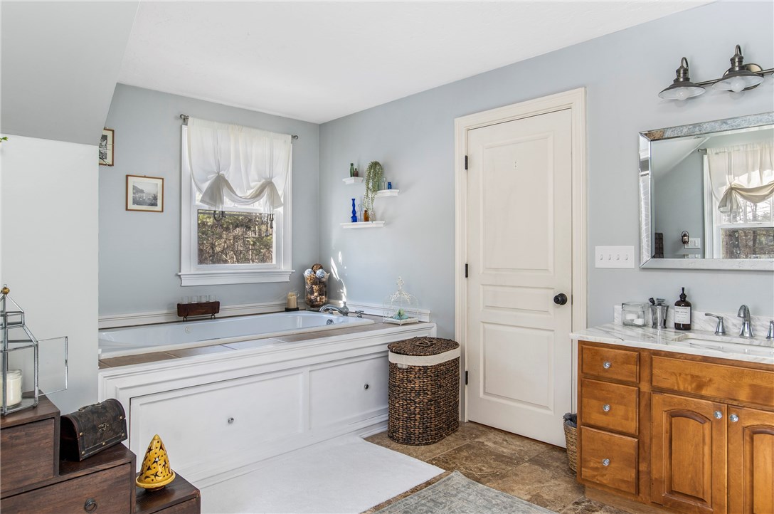 1280 Sherman Farm Road Burrillville, RI 02830 - Photo 20 of 40