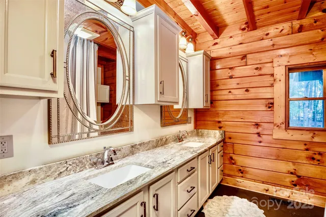 $749,500 | 242 Morninglow Drive, Winnsboro, SC 29180