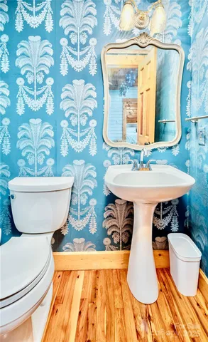 $749,500 | 242 Morninglow Drive, Winnsboro, SC 29180