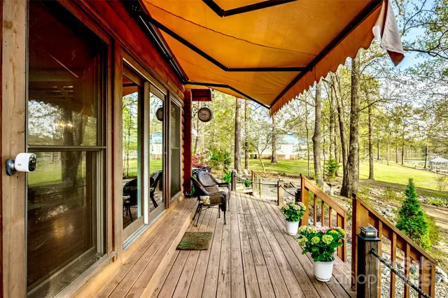 $749,500 | 242 Morninglow Drive, Winnsboro, SC 29180