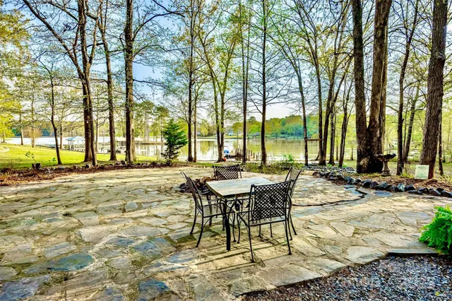 $749,500 | 242 Morninglow Drive, Winnsboro, SC 29180