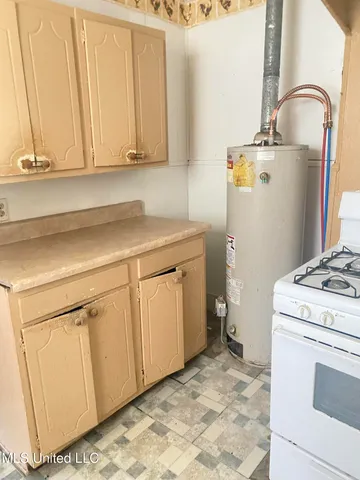 $55,000 | 810 South Edwards Avenue, Clarksdale, MS 38614