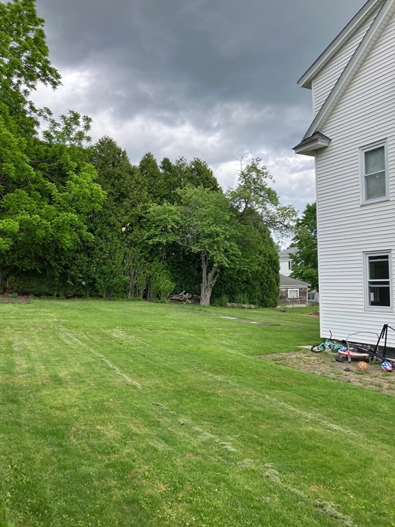 4 Loring Street, Unit 1 Worcester, MA 01606 - Photo 3 of 17