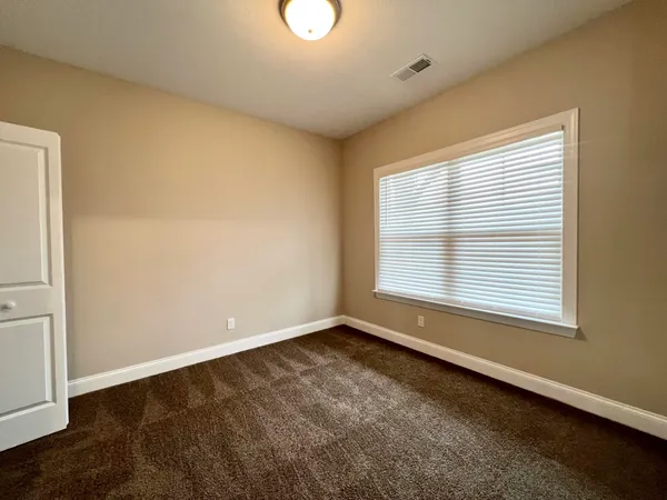 $2,500 | 9015 Seven Lakes Drive, Ooltewah, TN 37363