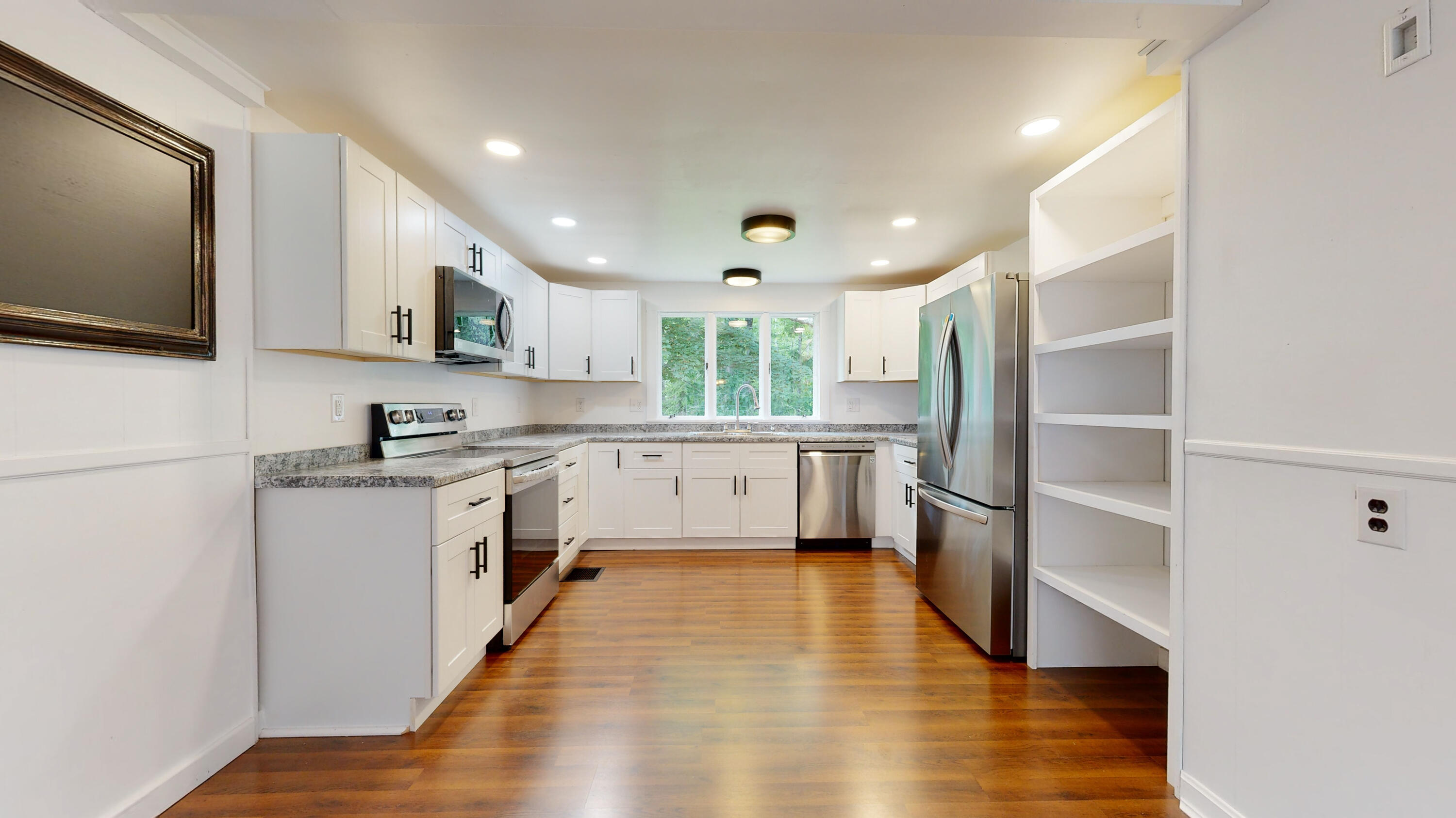 1675 Old Augusta Road Waldoboro, ME 04572 - Photo 3 of 51 Kitchen