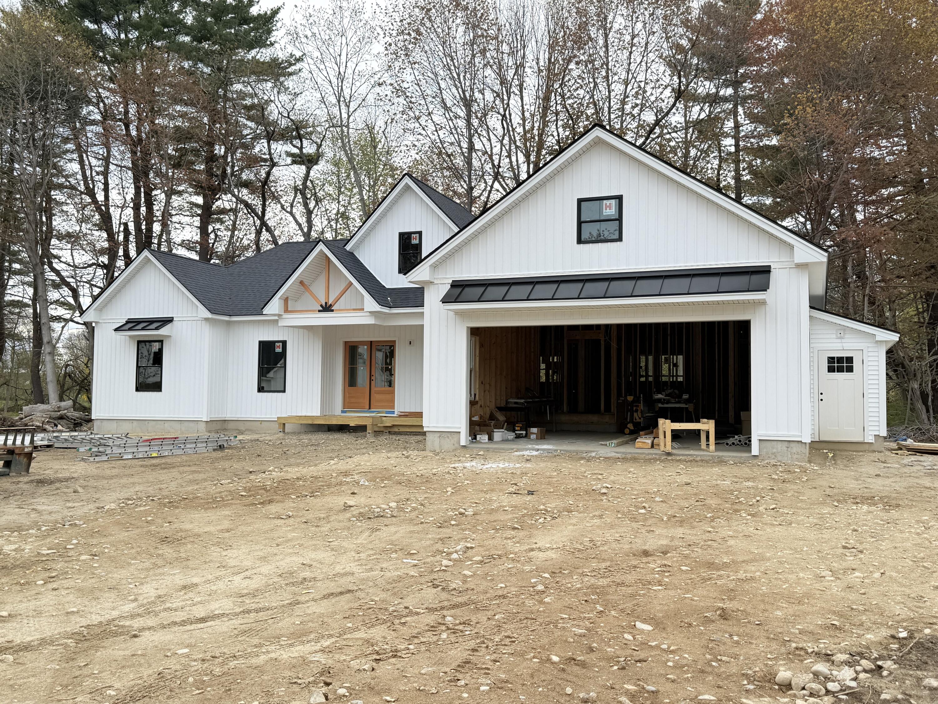 3 Walker Drive, Unit 101 Saco, ME 04072 - Photo 3 of 11 IMG_9605