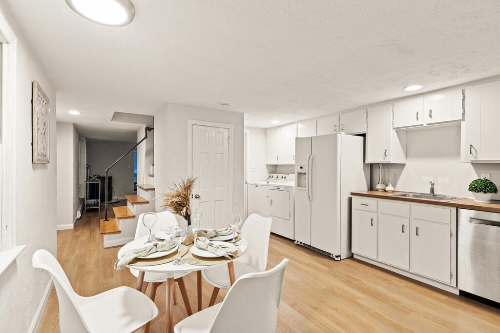 18 East Border Road Malden, MA 02148 - Photo 11 of 33 Gallery Image 11