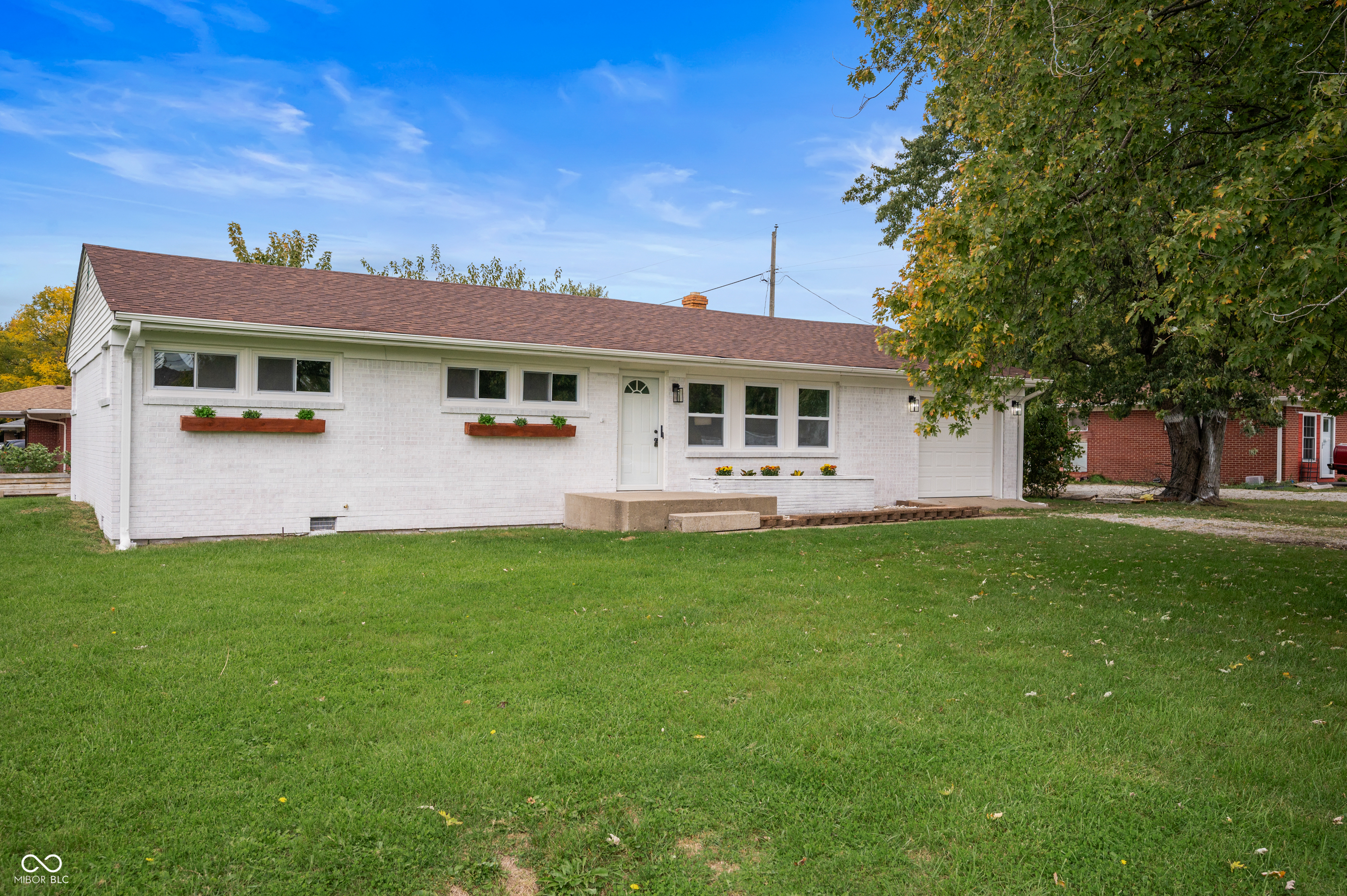 2536 East Thompson Road Indianapolis, IN 46227 - Photo 1 of 19 Gallery Image 1