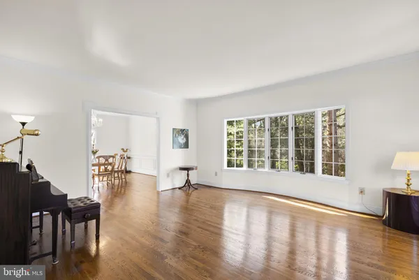 $1,299,000 | 18117 Hayloft Drive, Derwood, MD 20855