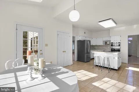 $1,299,000 | 18117 Hayloft Drive, Derwood, MD 20855