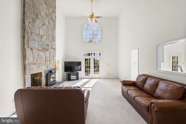 $1,299,000 | 18117 Hayloft Drive, Derwood, MD 20855