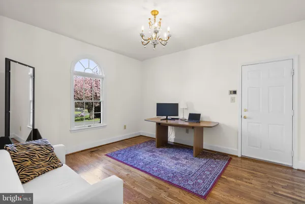 $1,299,000 | 18117 Hayloft Drive, Derwood, MD 20855
