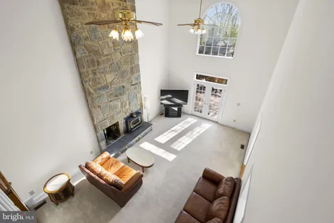 $1,299,000 | 18117 Hayloft Drive, Derwood, MD 20855