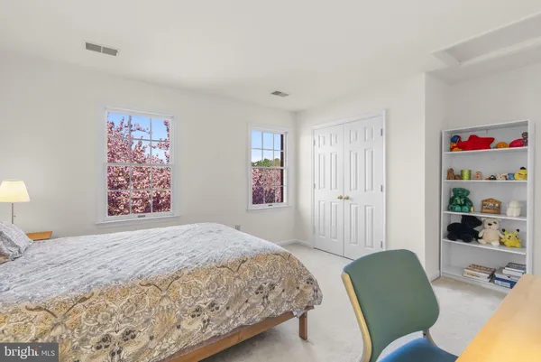 $1,299,000 | 18117 Hayloft Drive, Derwood, MD 20855