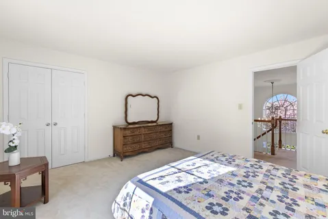 $1,299,000 | 18117 Hayloft Drive, Derwood, MD 20855