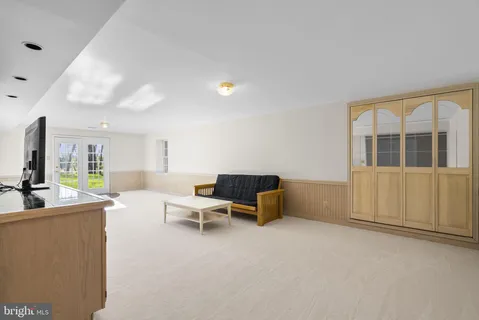 $1,299,000 | 18117 Hayloft Drive, Derwood, MD 20855