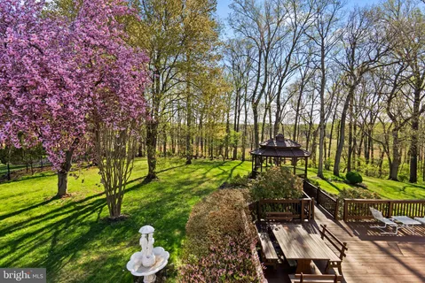 $1,299,000 | 18117 Hayloft Drive, Derwood, MD 20855
