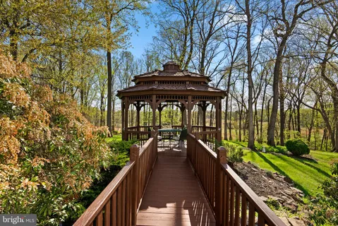 $1,299,000 | 18117 Hayloft Drive, Derwood, MD 20855